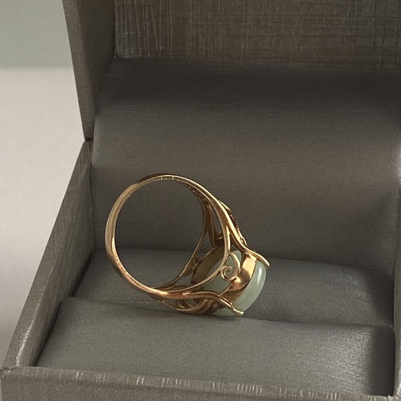 10K Real Gold - Jade Ring - Picture 8 of 16